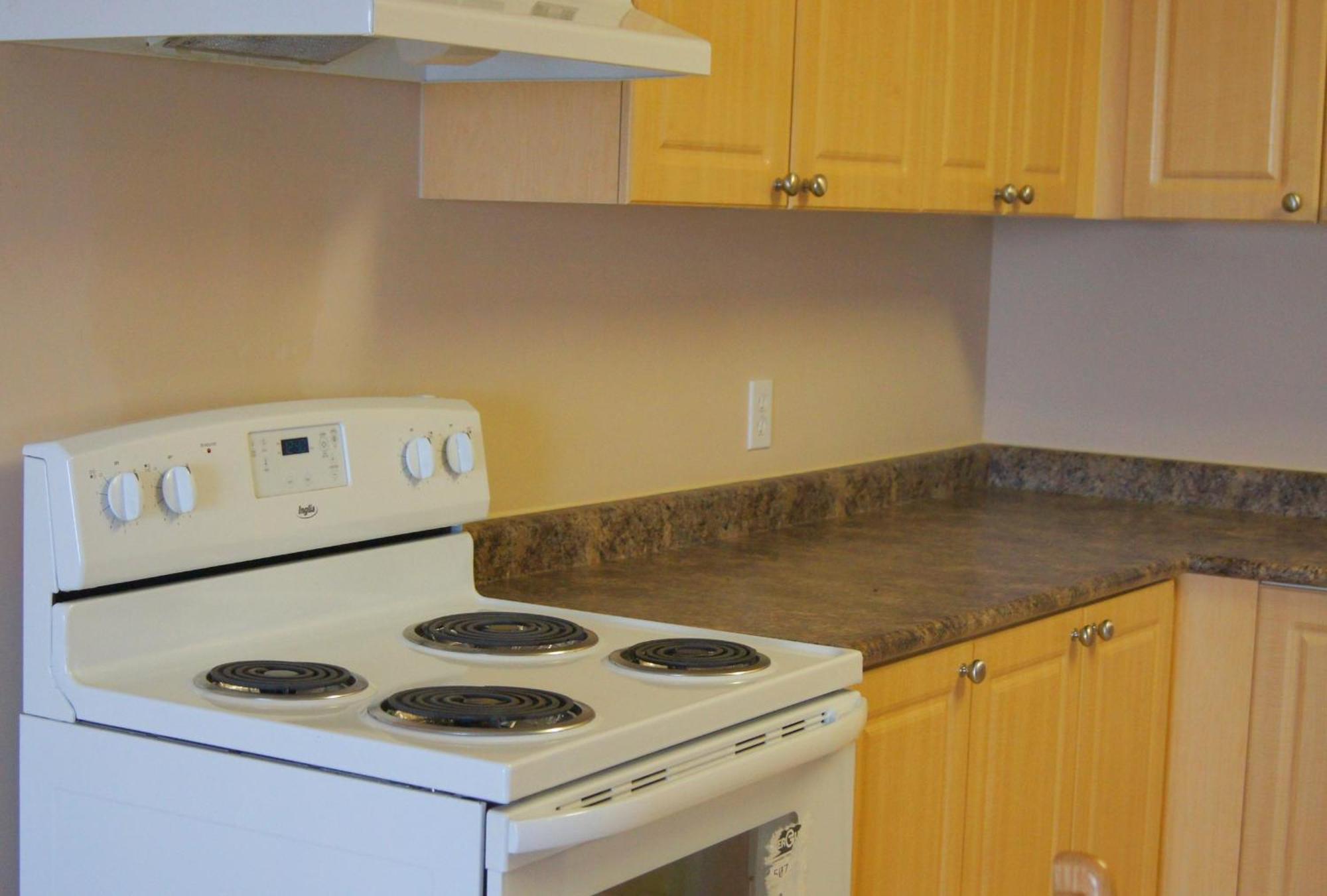 Hotel Laurier - Apartment Style Residence Waterloo Bagian luar foto