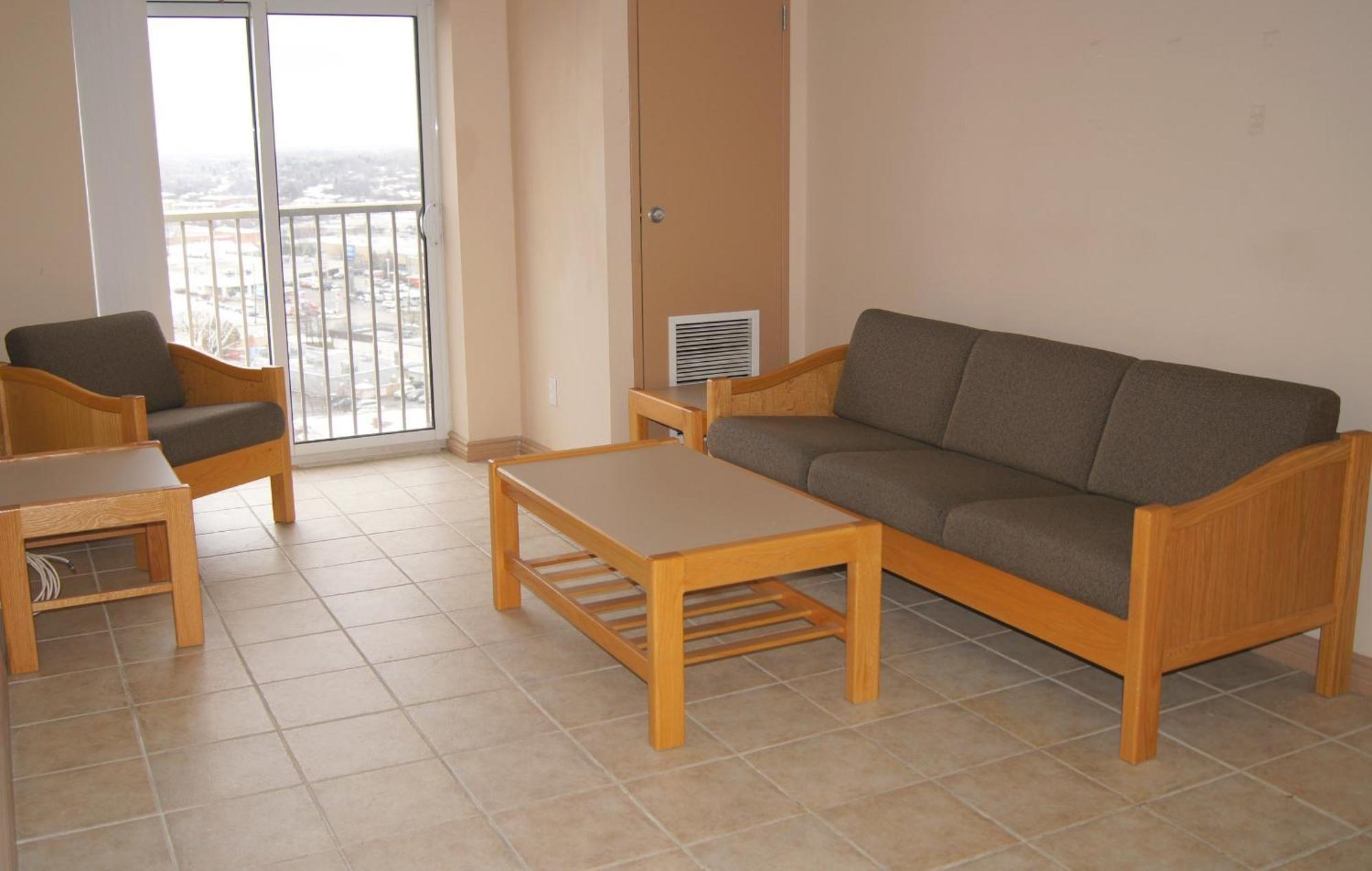 Hotel Laurier - Apartment Style Residence Waterloo Bagian luar foto
